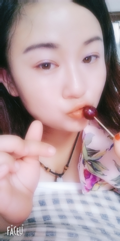 霸气璐妞的第一张照片--淄博相亲服务中心