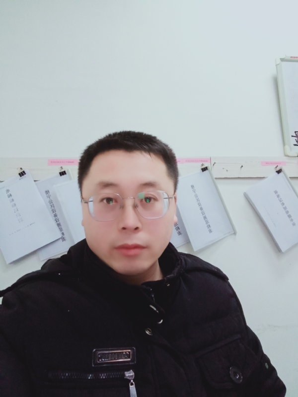 一头猪的第一张照片--淄博相亲服务中心