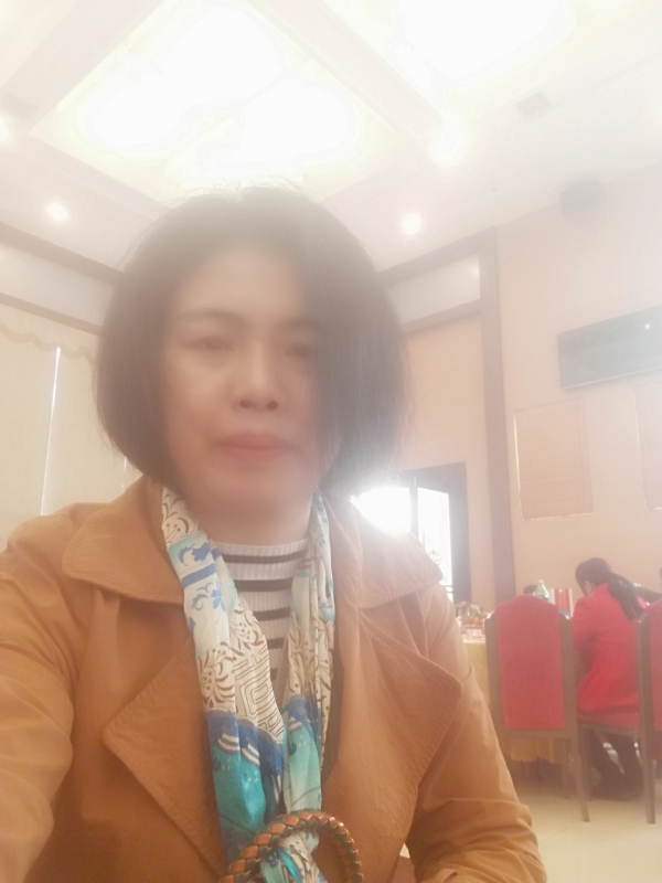 心雨的第一张照片--淄博相亲服务中心