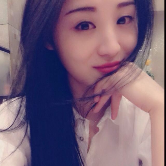在水一方的第一张照片--淄博相亲服务中心
