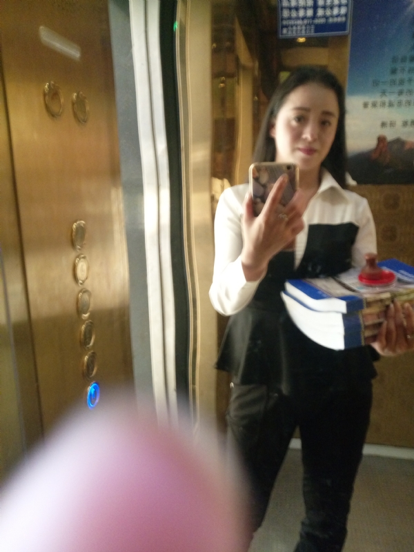 铿锵玫瑰的第一张照片--淄博相亲服务中心