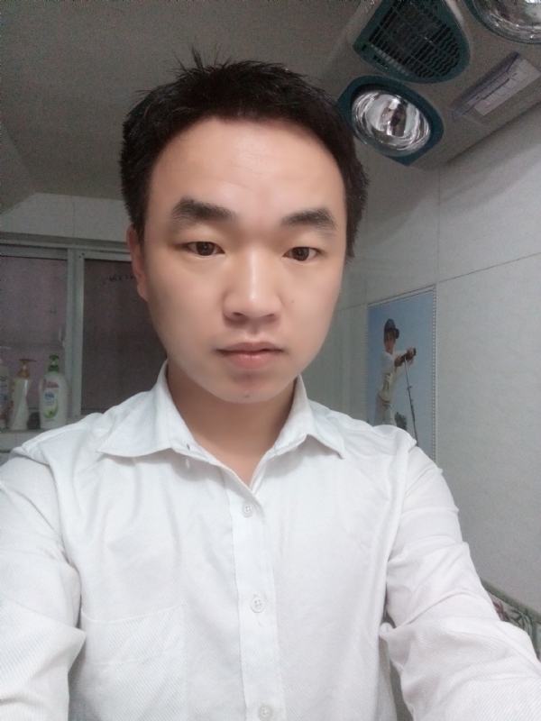夜凉露沾衣的第二张照片--淄博相亲服务中心