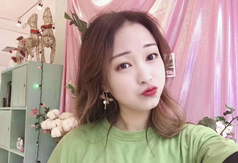 罗兰的第二张照片--淄博相亲服务中心