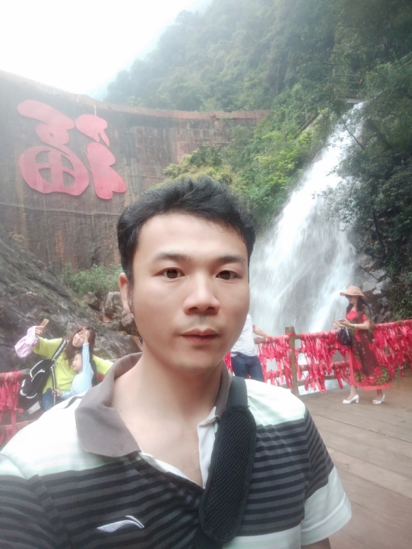 珊珊您是珊无无无妻的第一张照片--淄博相亲服务中心