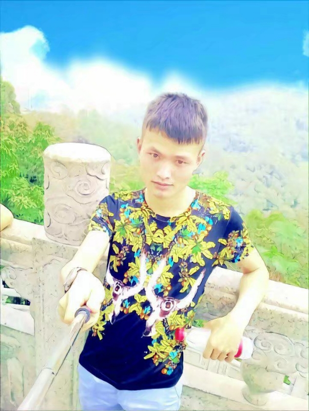 孤独王者元首的第一张照片--淄博相亲服务中心