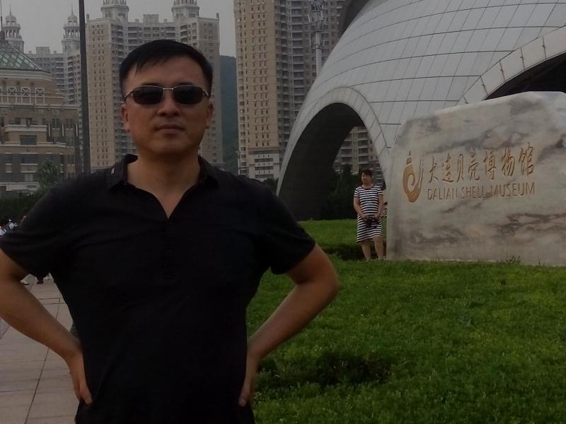 豁达的第一张照片--淄博相亲服务中心