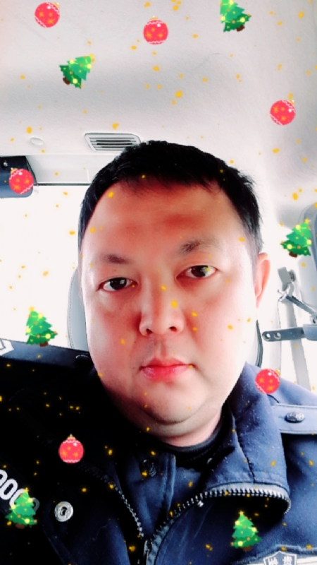 恨孤独的第一张照片--淄博相亲服务中心