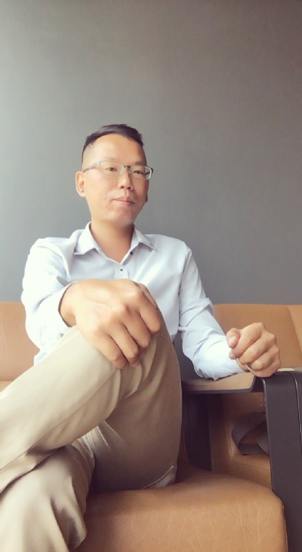 LI的第一张照片--淄博相亲服务中心