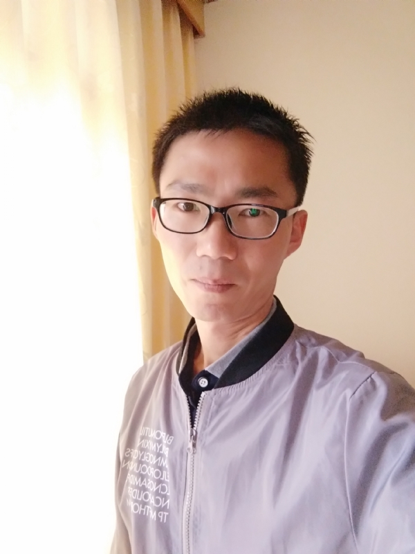 平凡的风的第二张照片--淄博相亲服务中心