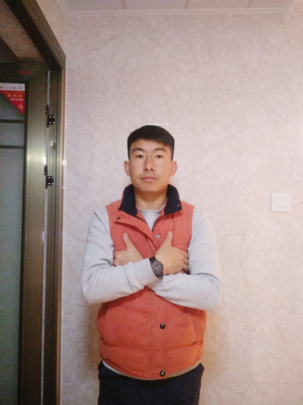 石林小伙的第一张照片--淄博相亲服务中心