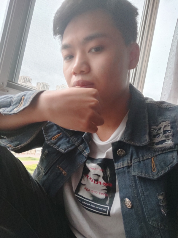 鬼卿的第四张照片--淄博相亲服务中心