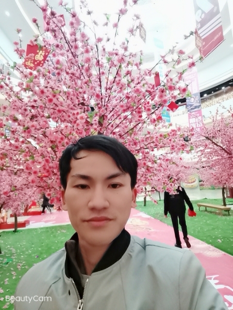 单身一人的第一张照片--淄博相亲服务中心