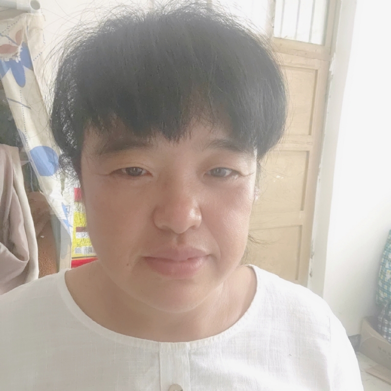 二妮的第二张照片--淄博相亲服务中心