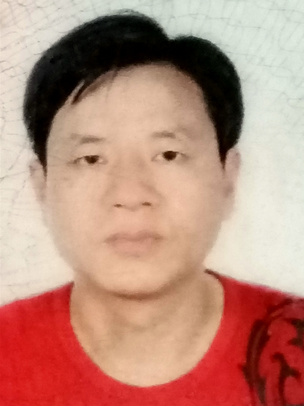 深拥你入怀的第一张照片--淄博相亲服务中心