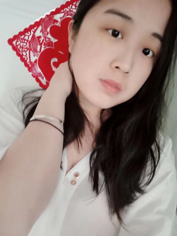 百合的第一张照片--淄博相亲服务中心