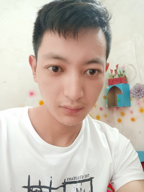 笑对人生的第一张照片--淄博相亲服务中心