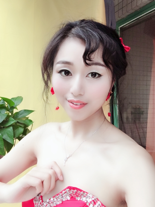 薇薇的第二张照片--淄博相亲服务中心