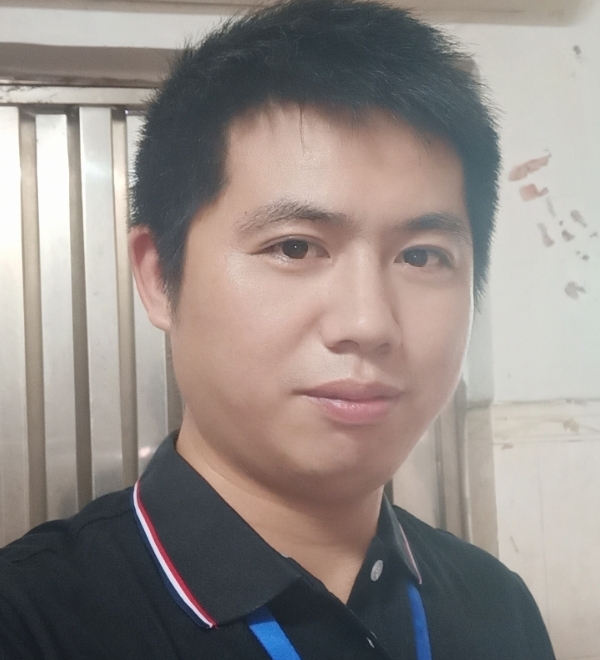 单身奶爸的第一张照片--淄博相亲服务中心