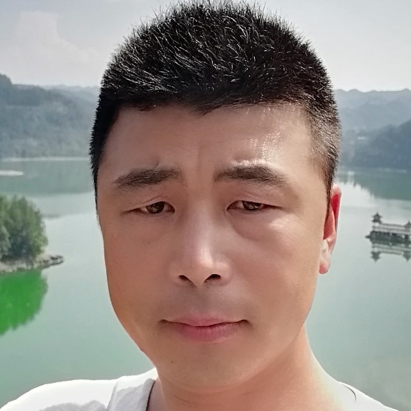 风雨天涯的第一张照片--淄博相亲服务中心