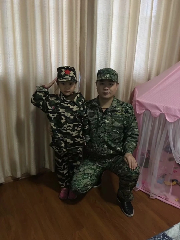 俗人的第一张照片--淄博相亲服务中心