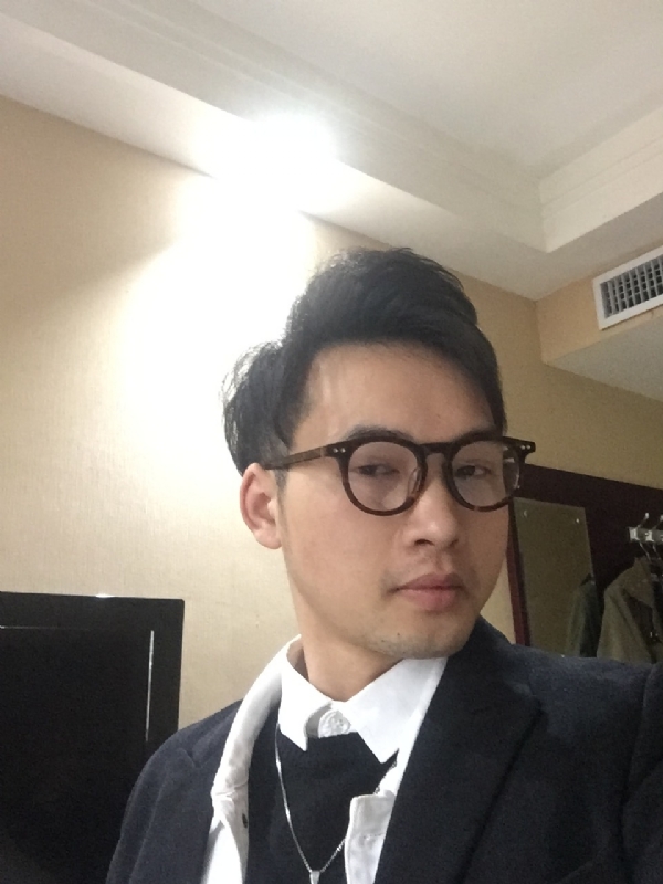 曾亮的第四张照片--淄博相亲服务中心
