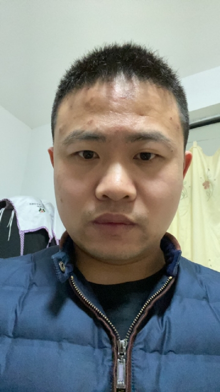 苹果的第一张照片--淄博相亲服务中心