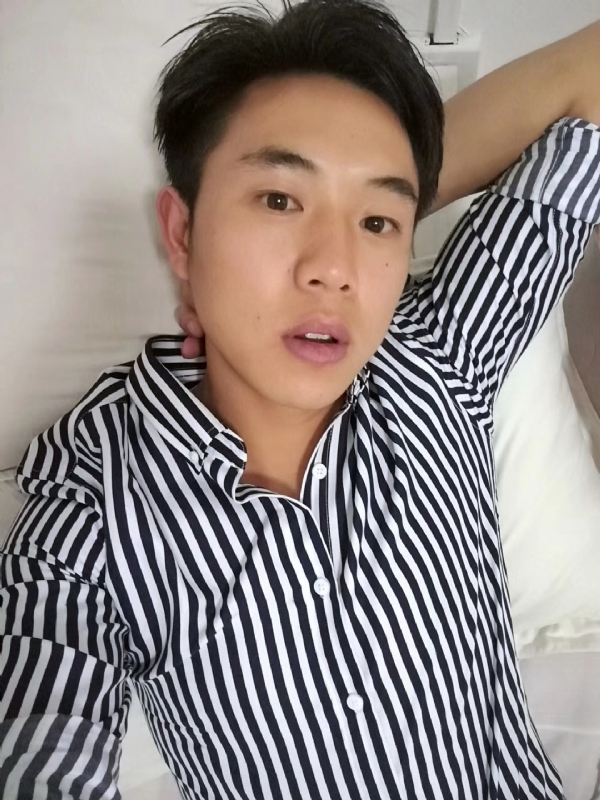 小雷的第二张照片--淄博相亲服务中心
