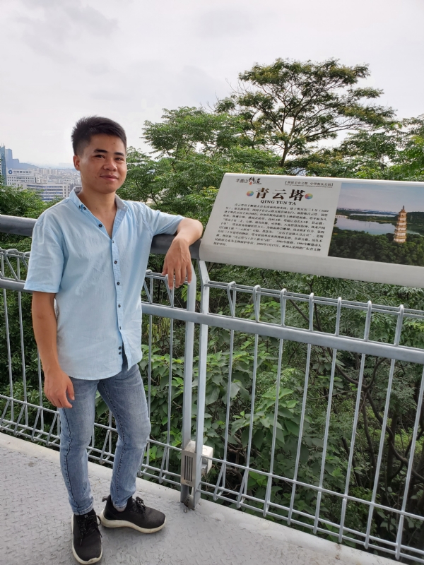 尚德的第一张照片--淄博相亲服务中心