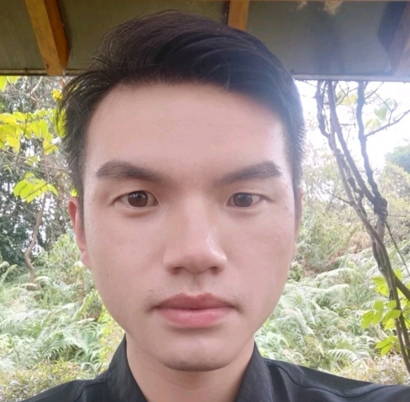 彬彬有礼的第一张照片--淄博相亲服务中心