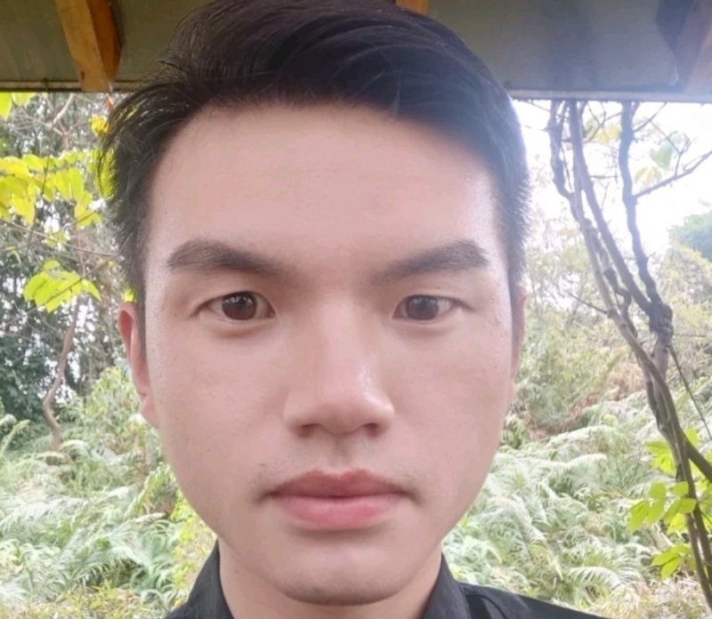 彬彬有礼的第二张照片--淄博相亲服务中心