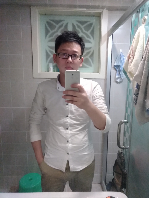 花谢魂伤的第一张照片--淄博相亲服务中心