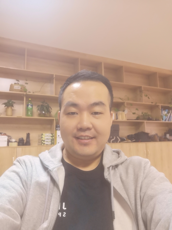 carl的第一张照片--淄博相亲服务中心