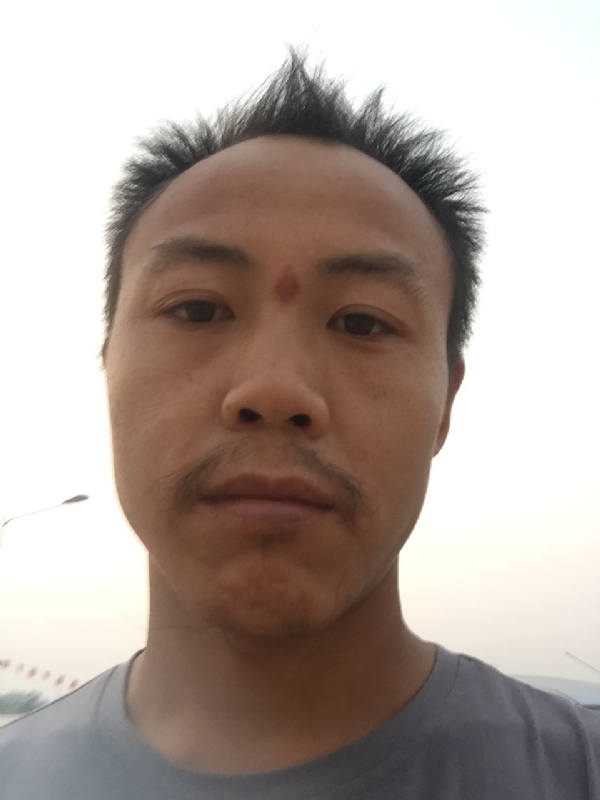 老曹的第一张照片--淄博相亲服务中心