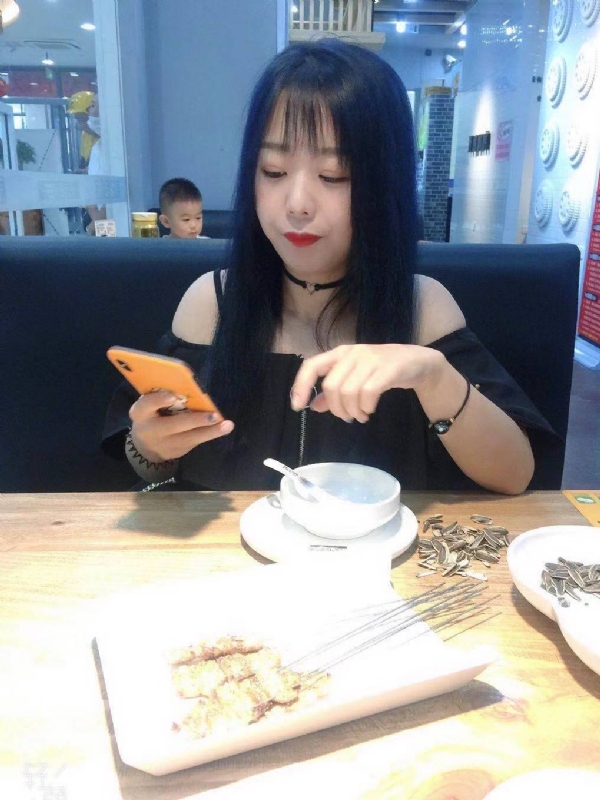 程程的第一张照片--淄博相亲服务中心