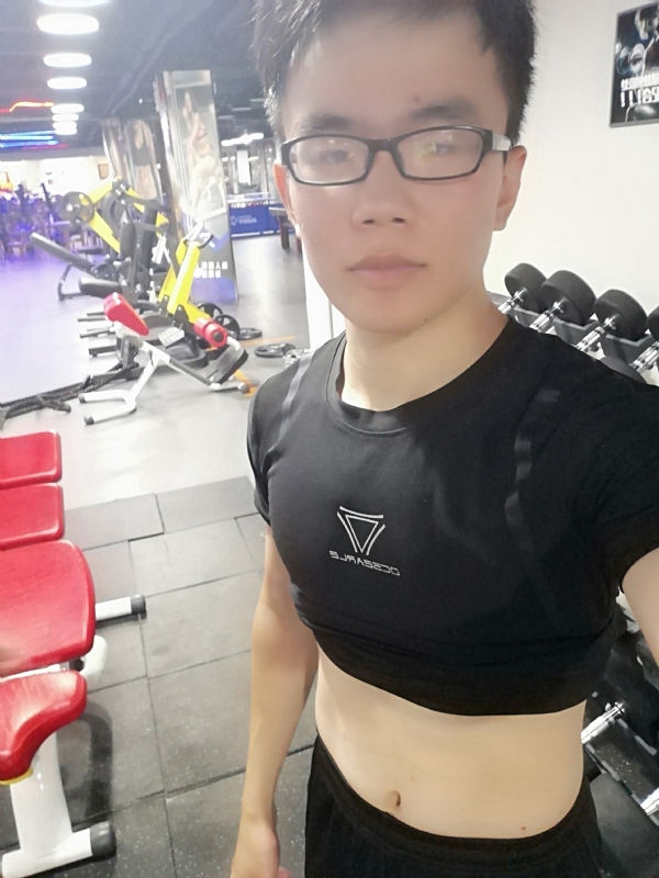 石榴裙下的第一张照片--淄博相亲服务中心