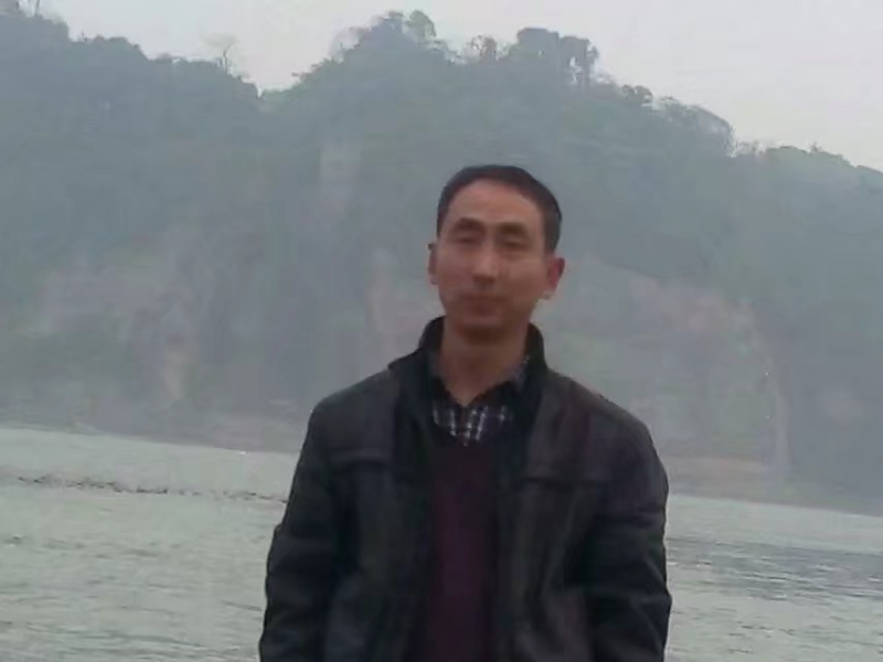 玉树临疯的第二张照片--淄博相亲服务中心