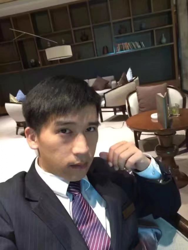 一条孤独的鱼的第二张照片--淄博相亲服务中心