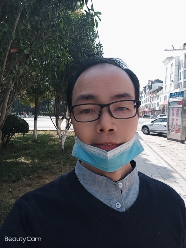 开心生活的第一张照片--淄博相亲服务中心