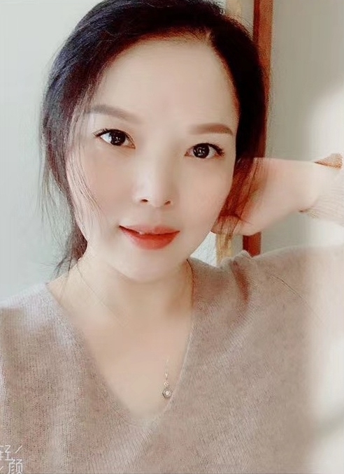 百荷的第一张照片--淄博相亲服务中心