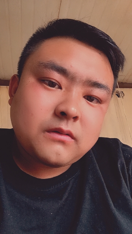 爱我所爱的第一张照片--淄博相亲服务中心