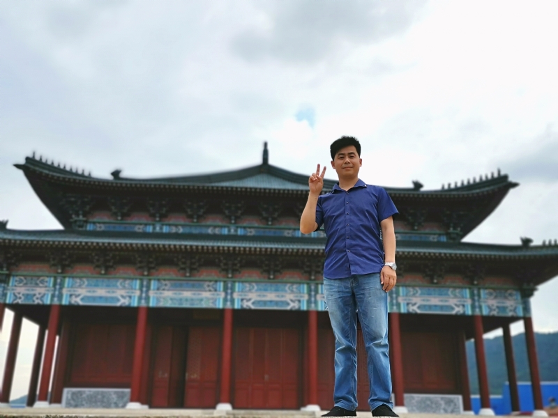 骑着小猪去旅行的第一张照片--淄博相亲服务中心