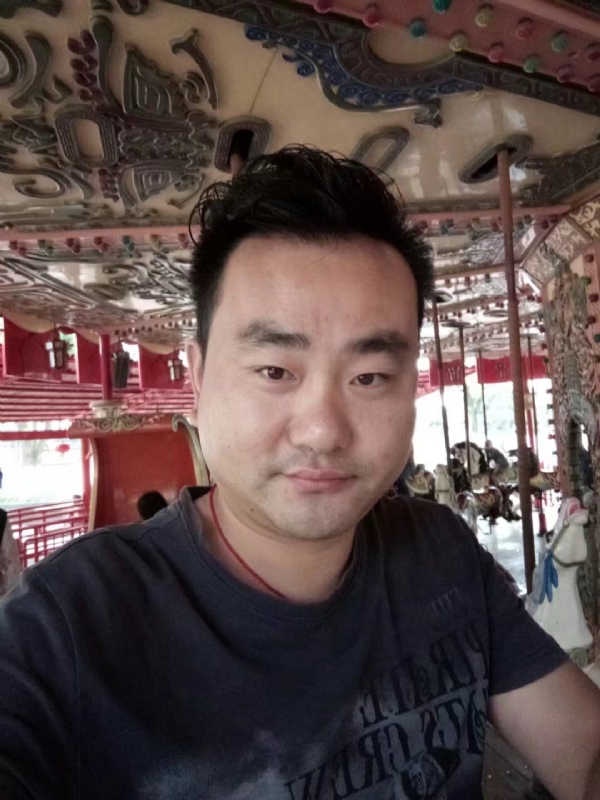几许情深的第一张照片--淄博相亲服务中心