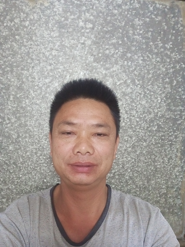 白茫茫的第一张照片--淄博相亲服务中心