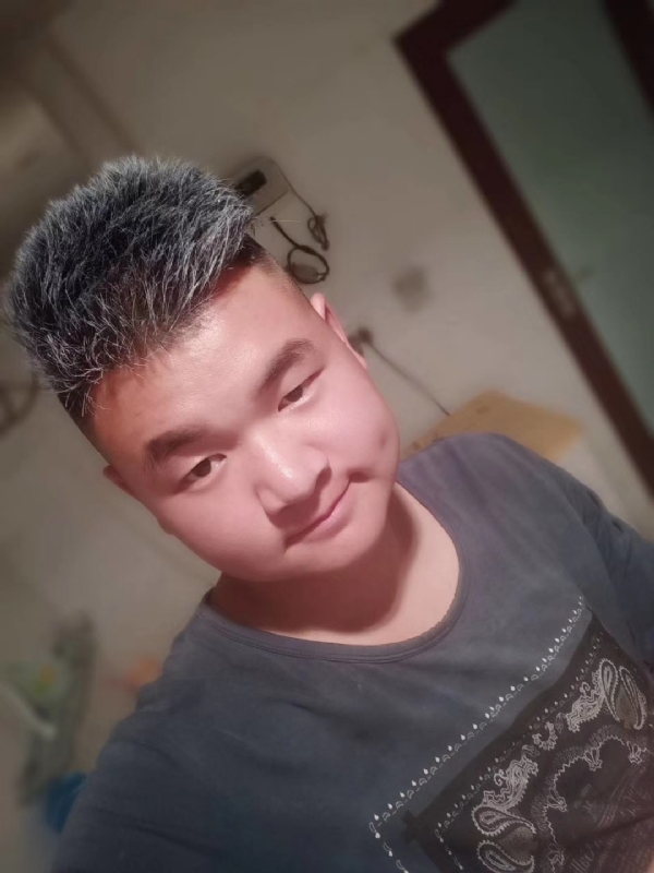 李子木的第一张照片--淄博相亲服务中心