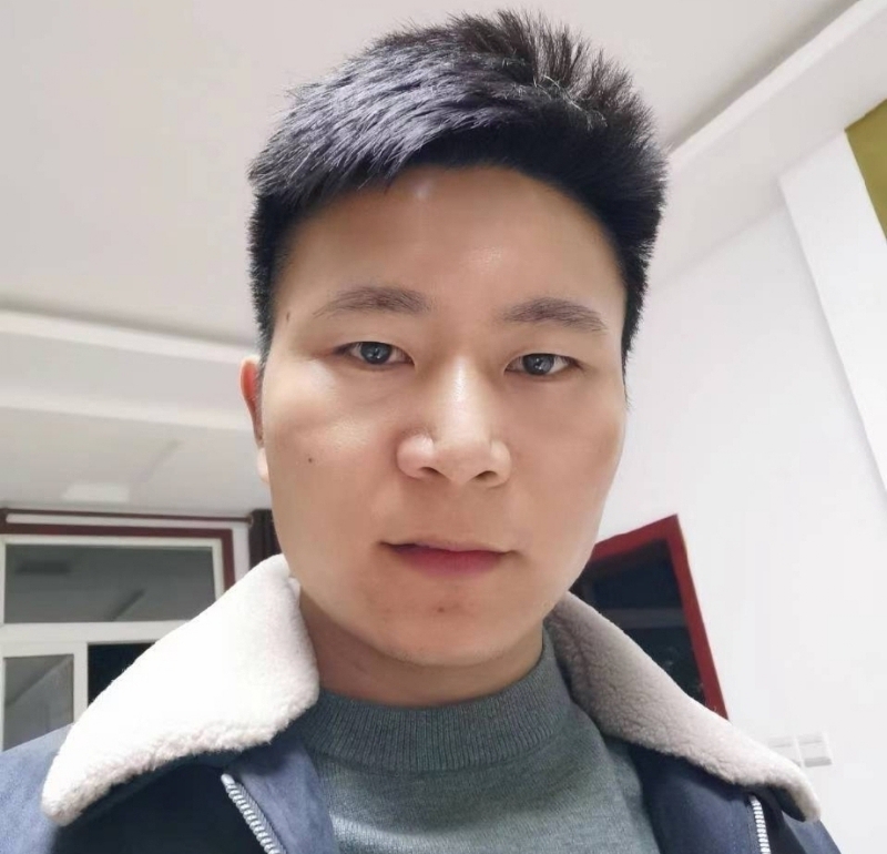 延峰的第一张照片--淄博相亲服务中心