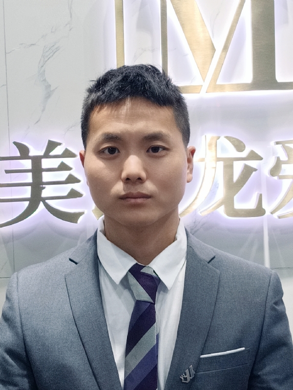 武路的第一张照片--淄博相亲服务中心