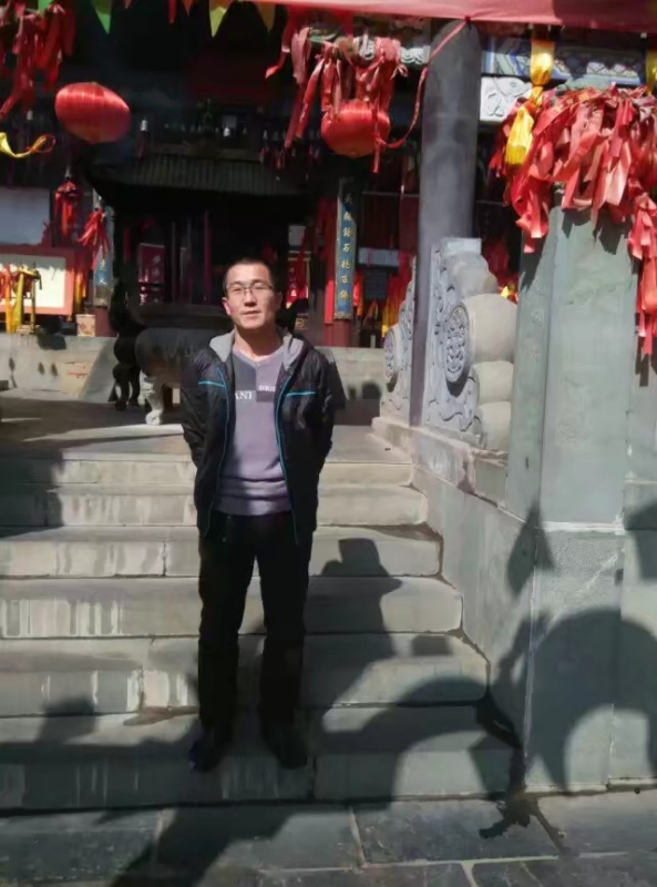 淡然的第一张照片--淄博相亲服务中心