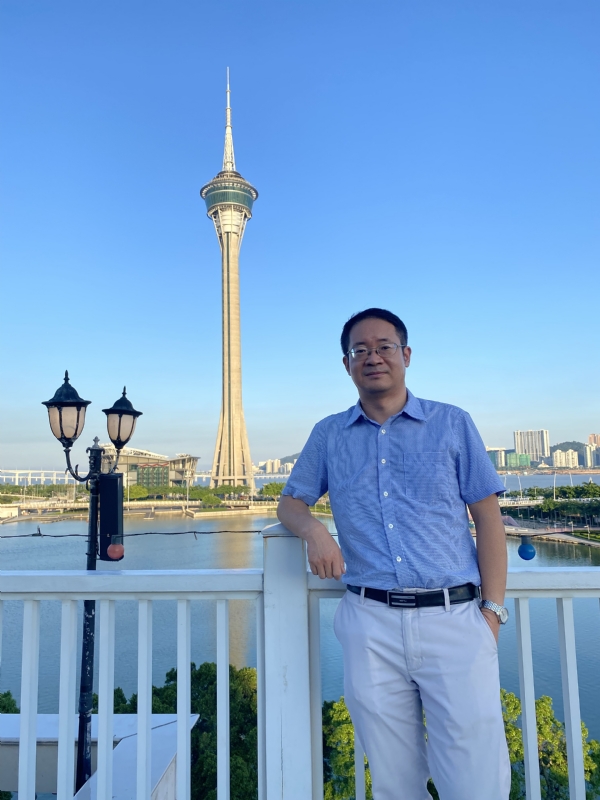 Yangyi的第三张照片--淄博相亲服务中心