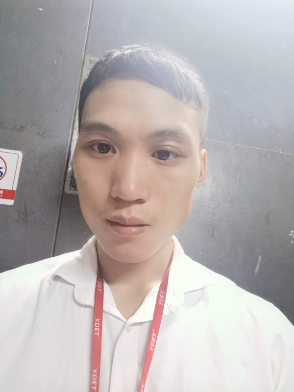 不离不弃的第一张照片--淄博相亲服务中心