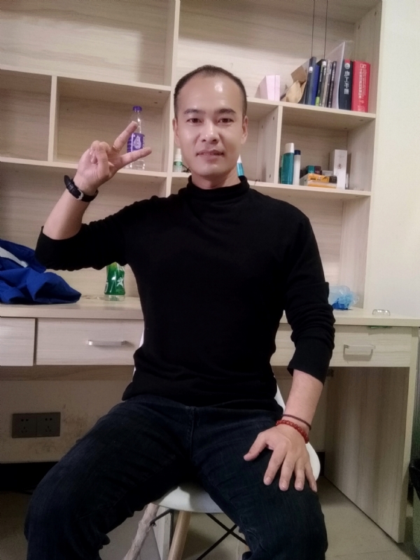 熊大与熊二的第一张照片--淄博相亲服务中心